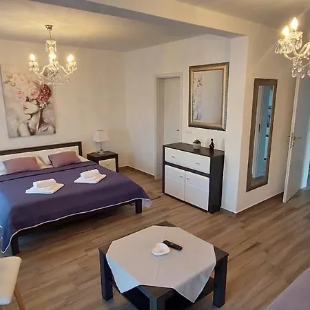 Apartment Cecilija *