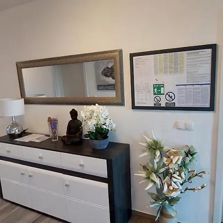 Cecilija Apartment *