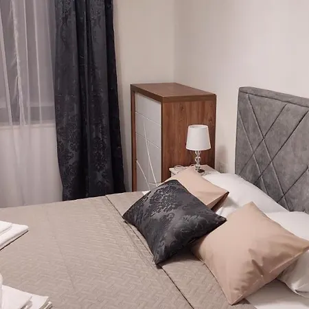 Cecilija * Supetarska Draga