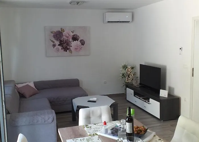 Apartament Cecilija