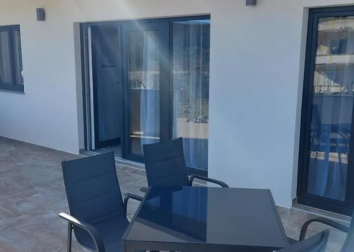Cecilija Apartman